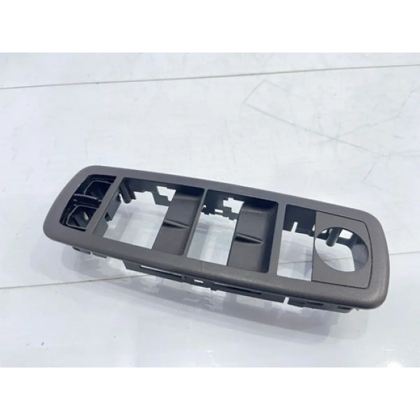 Moldura Comando Vidros Porta Diant Esq Fiat Freemont