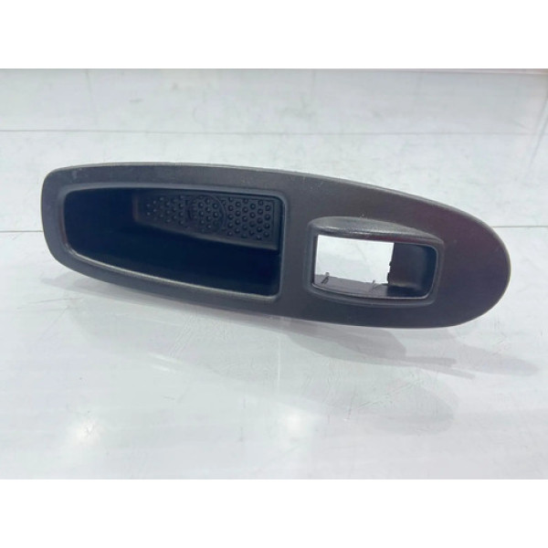Moldura Botão Vidro Traseiro Direito Fiat Punto 2008/2018