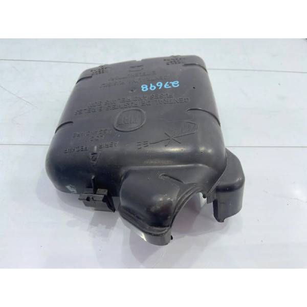 Tampa Caixa Fusivel Fiat Punto 2008/2018