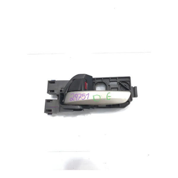 Maçaneta Interna Porta Dianteira Esquerda Honda Wrv 17/21 Dianteira