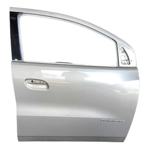 Porta Dianteira Direita Chevrolet Spin 2013/2023       22158 Dianteira Direita Prateado