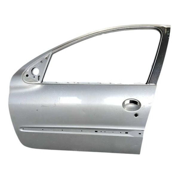 Porta Dianteira Esquerda Peugeot 207 2007/2015 Detalhe  4047 Dianteira Esquerda Prateado