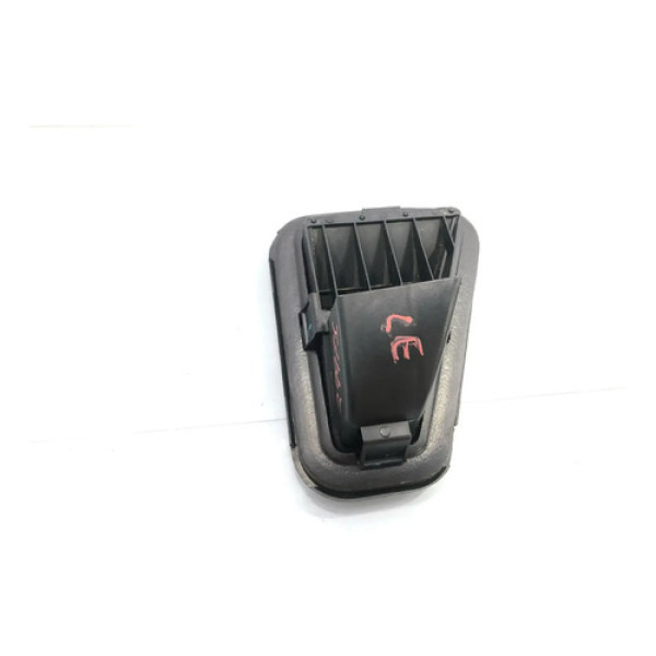 Difusor De Ar Traseiro Esquerdo Volkswagen Voyage 13/16