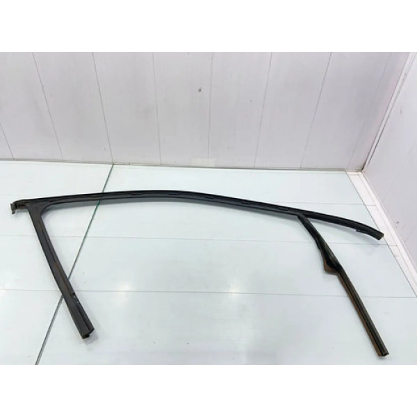 Borracha Canaleta Porta Dianteira Esquerda Vw Jetta 06/12