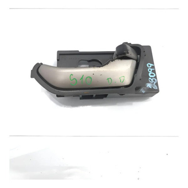 Maçaneta Interna Porta Dianteira Direita Chevrolet S10 13/16 Dianteira