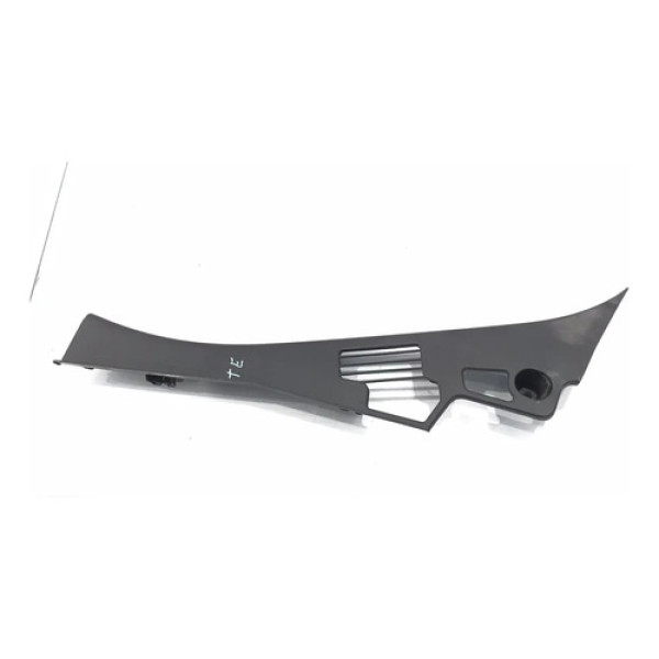 Moldura Coluna Porta Traseira Esquerda Renault Oroch 15/21