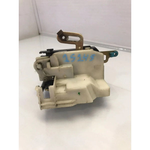 Fechadura Porta Dianteira Direita Chevrolet Celta 02/14