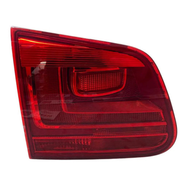 Lanterna Tampa Tras Esq Volkswagen Tiguan 2012/2016    16990 Esquerdo/motorista Vermelho