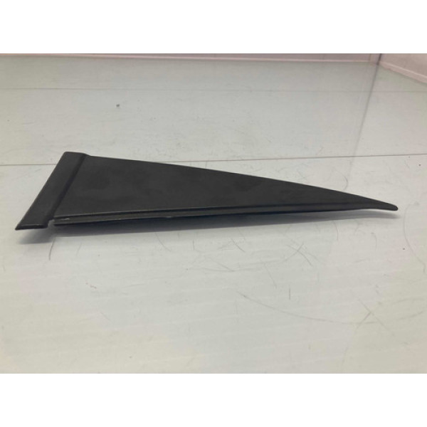 Acabamento Externo Traseiro Direito Gm Corsa Classic 00/10