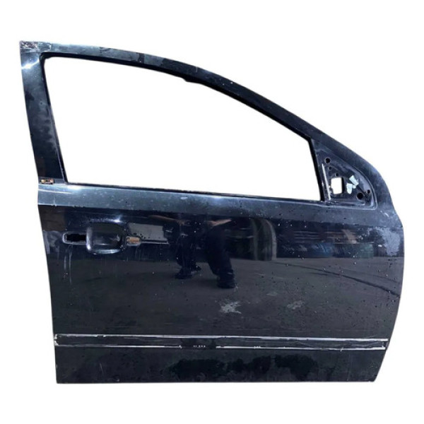 Porta Dianteira Direita Chevrolet Vectra 2006/2012    4424 Dianteira Direita Preto