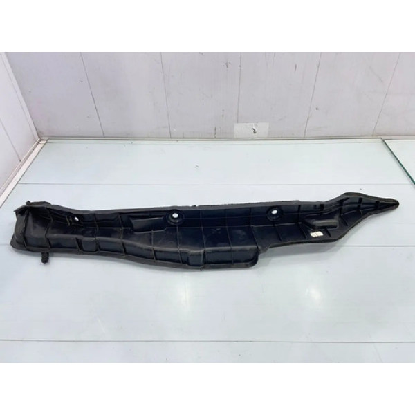 Moldura Interna Para-lama Direito Toyota Hilux 2020/2022