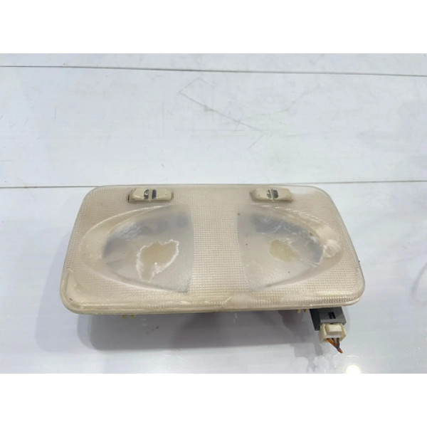 Luz De Teto Cortesia Fiat Idea Com Detalhe 2006/2010