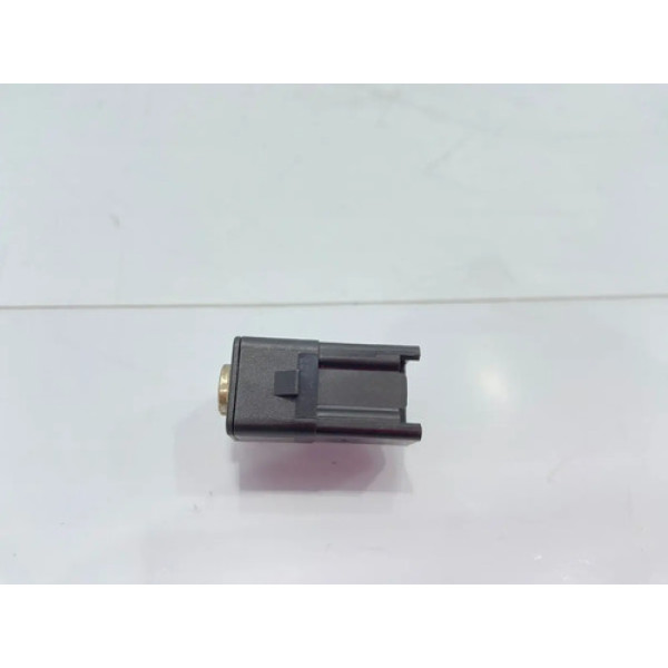 Entrada Auxiliar Porta Objetos Ford New Fiesta 2014/2018