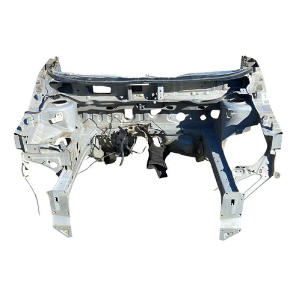 Retalho Frentão Nissan Sentra 2008/2012 49366 Prata