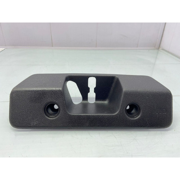 Moldura Acabamento Porta Malas Renault Sandero 2015/2020