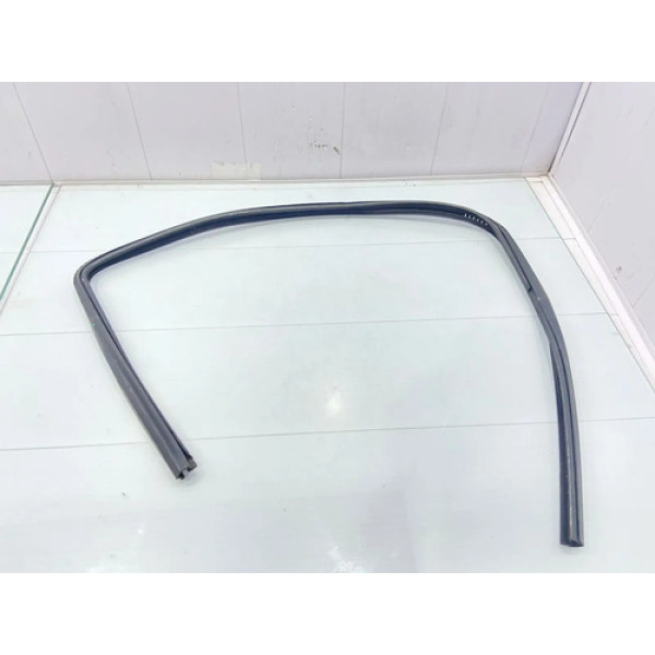 Borracha Canaleta Porta Dianteira Esquerda Celta 2002/2014