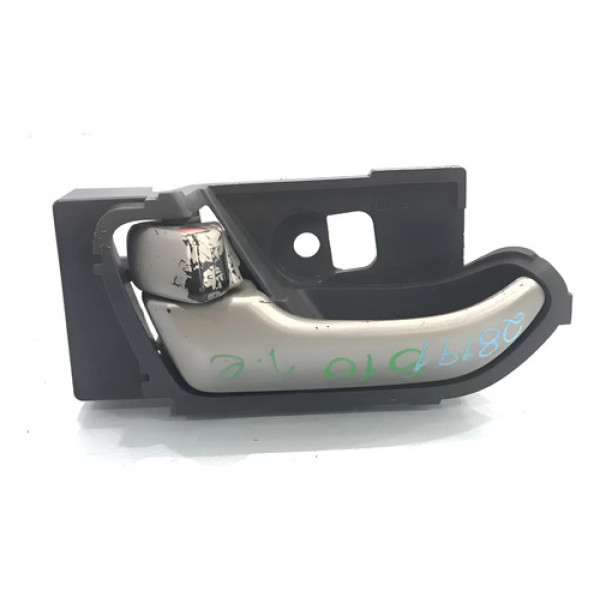 Maçaneta Interna Porta Traseira Esquerda Chevrolet S10 13/16 Traseira