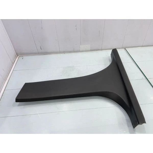 Acabamento Coluna Central Lado Esq Ford New Fiesta 14/18
