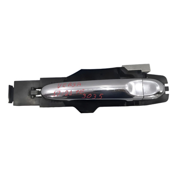 Maçaneta Externa Traseira Esquerda Nissan Versa 2011/2021 Traseira