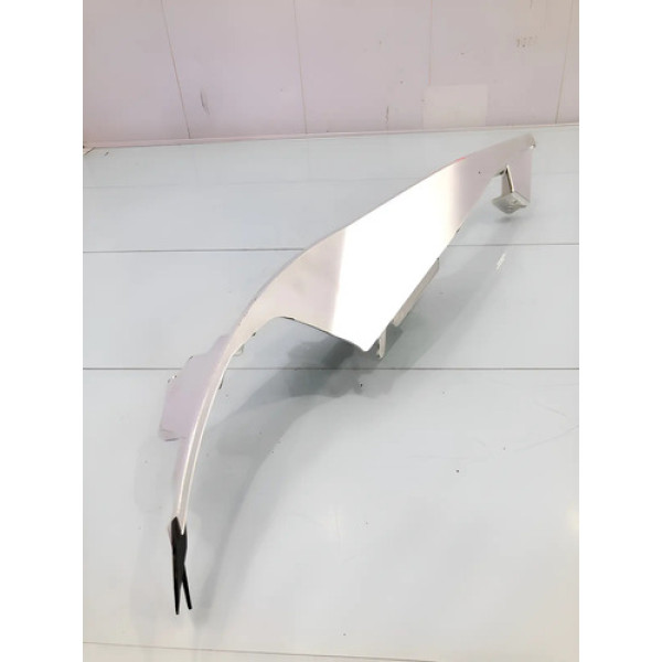 Acabamento Interno Farol Esquerdo Toyota Corolla Cross Esquerdo Prateado