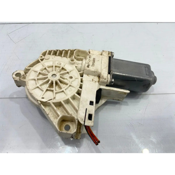 Motor Maquina De Vidro Porta Dianteira Dir Audi A4 09/11