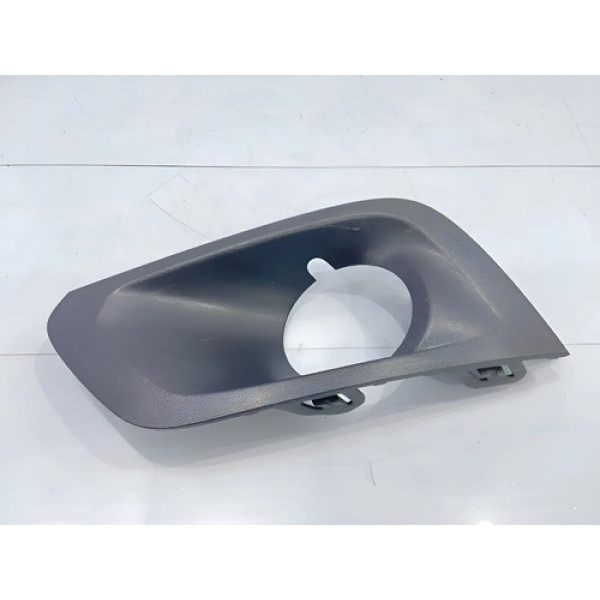 Moldura Farol De Milha Lado Esquerdo Chevrolet Onix 17/21 Preto