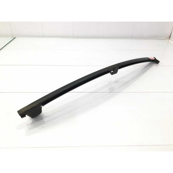 Guia Canaleta Vidro Traseira Esquerda Toyota Corolla 15/18