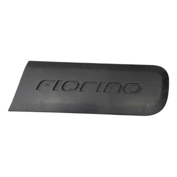 Moldura Lateral Esquerda Fiat Fiorino 2015/2022 Preto