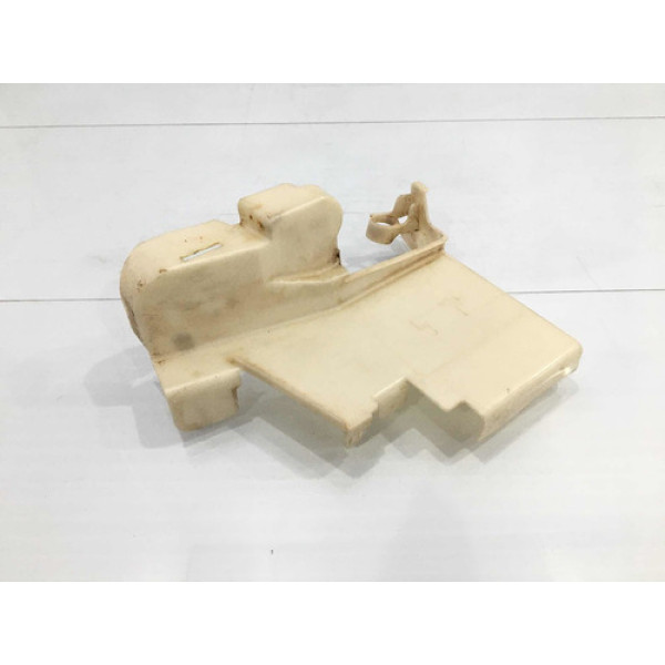 Capa Fechadura Dianteira Direita Volkswagen Polo 2007/2012