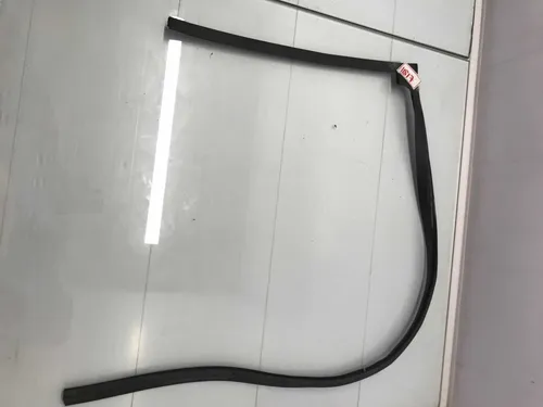 Borracha De Vedação Traseira Direita Fiat Palio Attractive