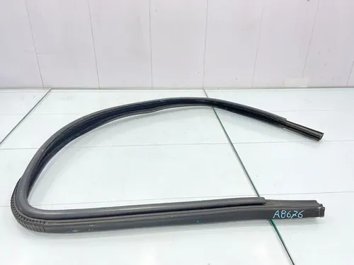 Borracha Canaleta Porta Dianteira Esquerda Fiat Uno 11/21