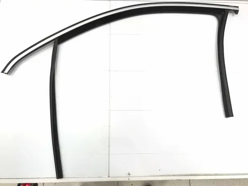 Borracha Canaleta Dianteira Esquerda Volkswagen Tiguan 2016