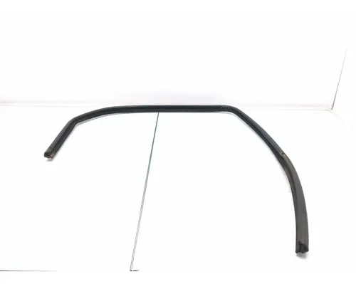 Borracha Canaleta Traseira Direita Chevrolet Celta/prisma 10