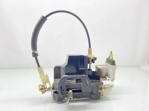 Fechadura Porta Dianteira Direita Fiat Palio Essence 2009/13