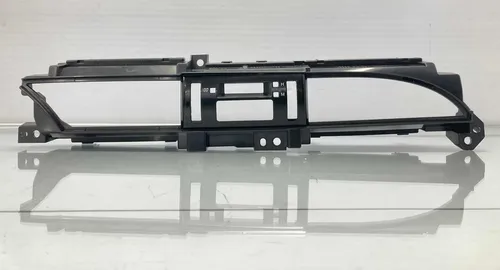 Moldura Difusor Central Toyota Hilux 2022