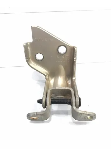 Dobradiça Inferior Porta Traseira Esquerda Gm 2013/2016