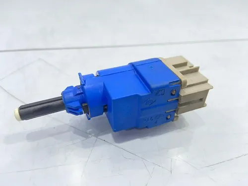 Interruptor Pedal Embreagem Renault Kwid 2017/2021