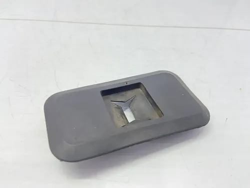 Acabamento Limitador  Porta Traseira Esq Renault Kwid 17/21