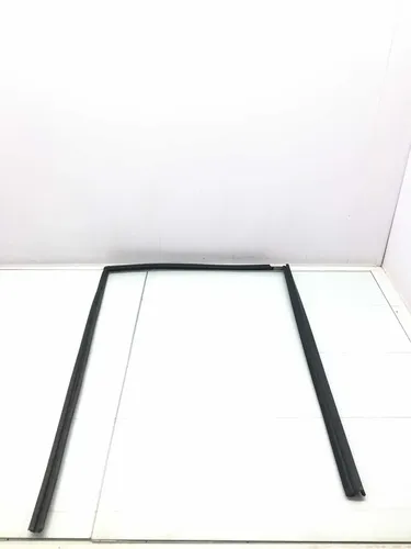 Borracha Canaleta Traseira Esquerda Nissan Tiida 2008/2014