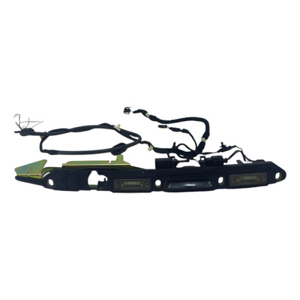 Moldura Tampa Traseira Luz De Placa Vw Passat 2000 A 2004