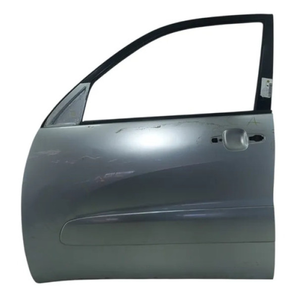 Porta Dianteira Esquerda Toyota Rav4 2001 A 2005 Detalhes Dianteira Esquerdo