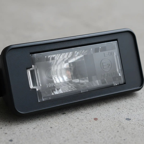 Lanterna Placa Traseira Citroën C4 Cactus 2018 A 2024