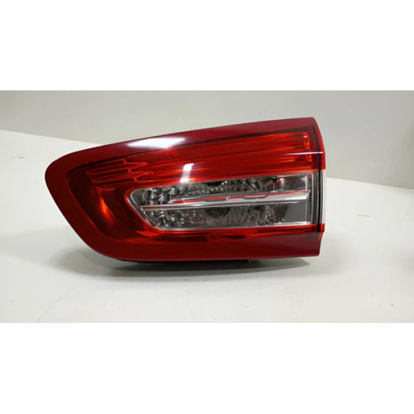 Lantera Tampa Trseira Direita Citroen Ds5 1.6 Thp 2015 Direito/passageiro Vermelho