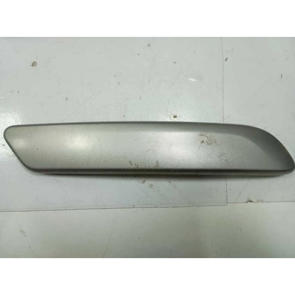 Moldura Puxador Dianteira Esquerda Renault Sandero 2014/2020 Cinza