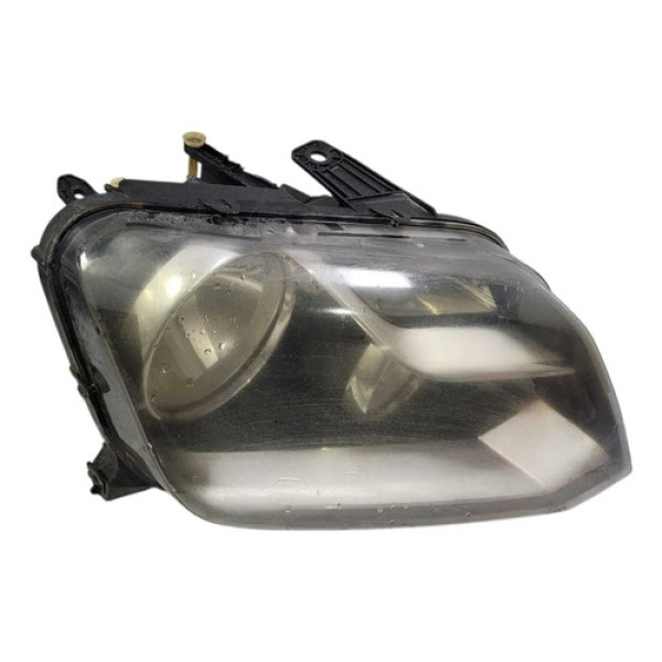 Farol Direito Vw Amarok 2012 Com Detalhe Direito/passageiro