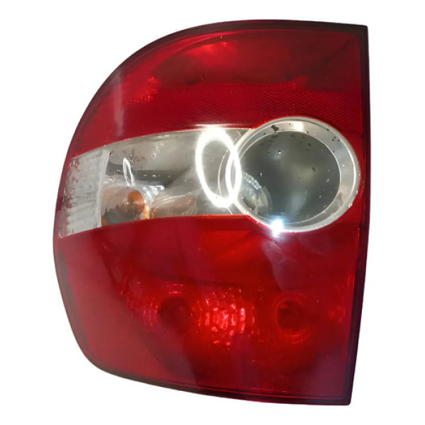 Lanterna Direita Fox 2004 2005 2006 2007 2008 2009 2010  Esquerdo/motorista Vermelho