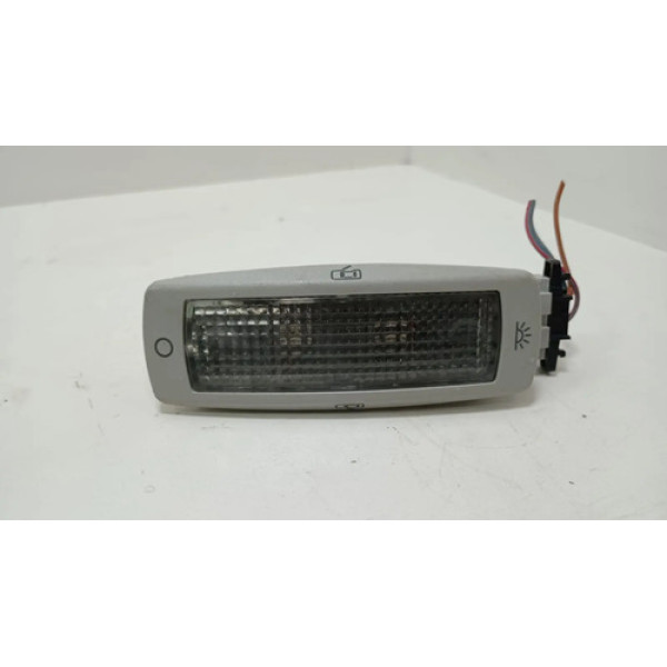 Lanterna Luz De Teto Cortesia Volkswagen Polo 2003 