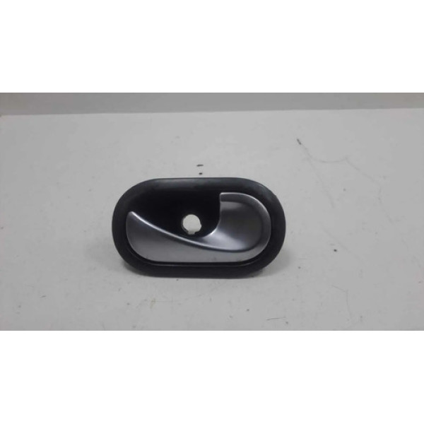 Maçaneta Direita  Renault Megane Sd Dyn 1.6 2006
