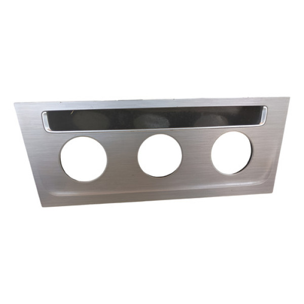 Moldura Central Painel Volkswagen Golf Tsi 2015 Prata