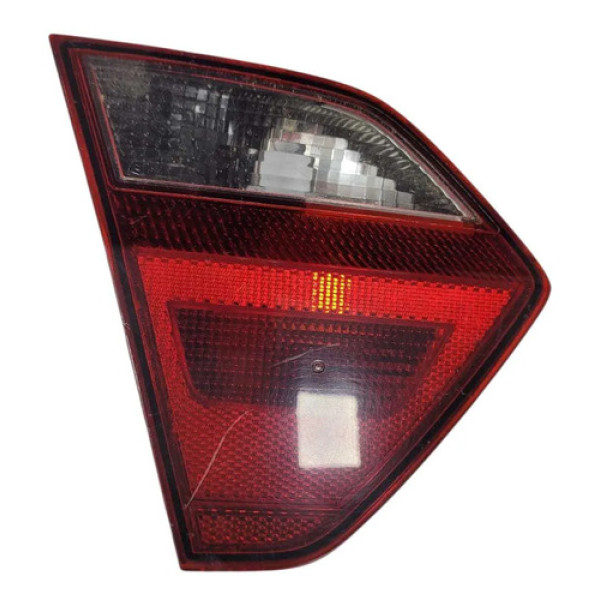 Lanterna Direita Tampa Traseira Vw Voyage 2013 C/detalhe Esquerdo/motorista Vermelho